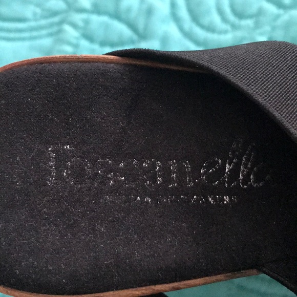 Toscanella cork/black wedge size 9.5. - Picture 2 of 4